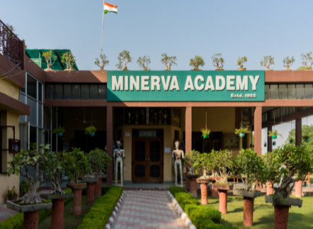 Minerva Academy photo